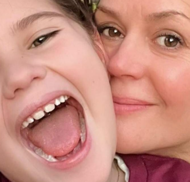 Capture decran 2025 03 24 131554 Voici 5 photos de la fille de Patricia Paquin, qui lui ressemble incroyablement