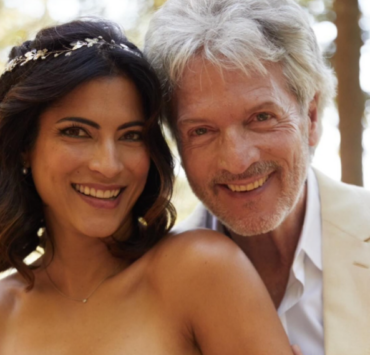 Claude Meunier et sa conjointe célèbre volent la vedette sur le tapis rouge 3 Claude Meunier et sa conjointe célèbre volent la vedette sur le tapis rouge Capture decran 2025 03 26 195520 Claude Meunier et sa conjointe célèbre volent la vedette sur le tapis rouge