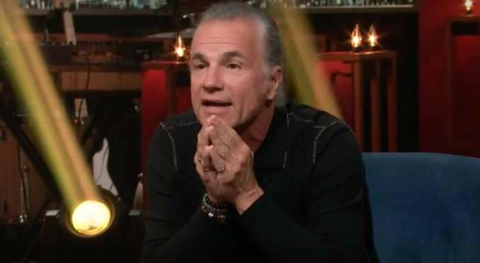 Trompé par des conseillers financiers, Bruno Pelletier a vu s’envoler 500 000 $ 1 Trompé par des conseillers financiers, Bruno Pelletier a vu s’envoler 500 000 $ Capture decran 2025 03 26 200607 Trompé par des conseillers financiers, Bruno Pelletier a vu s’envoler 500 000 $
