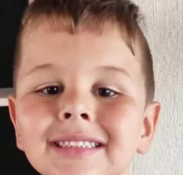 Un garçon de 7 ans attaqué sauvagement par un crocodile sous les yeux de son père impuissant 4 Un garçon de 7 ans attaqué sauvagement par un crocodile sous les yeux de son père impuissant Capture decran 2025 03 27 204548 Un garçon de 7 ans attaqué sauvagement par un crocodile sous les yeux de son père impuissant