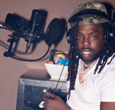 Tragédie inattendue : un célèbre rappeur meurt le jour de son anniversaire 3 Tragédie inattendue : un célèbre rappeur meurt le jour de son anniversaire Capture decran 2025 03 29 124005 e1743266741423 Tragédie inattendue : un célèbre rappeur meurt le jour de son anniversaire