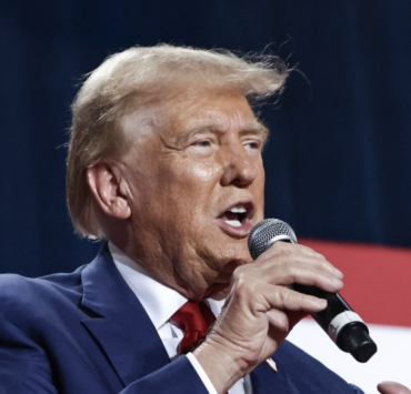 Donald Trump officialise des tarifs douaniers de 25 % contre le Canada dès mardi 3 Donald Trump officialise des tarifs douaniers de 25 % contre le Canada dès mardi Capture decran le 2025 03 03 a 16.49.04 e1741038597139 Donald Trump officialise des tarifs douaniers de 25 % contre le Canada dès mardi