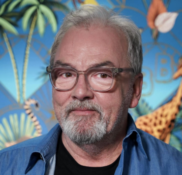 Capture decran le 2025 03 04 a 08.56.18 e1741096627642 Le fils de Gildor Roy partage une rare photo avec son amoureuse