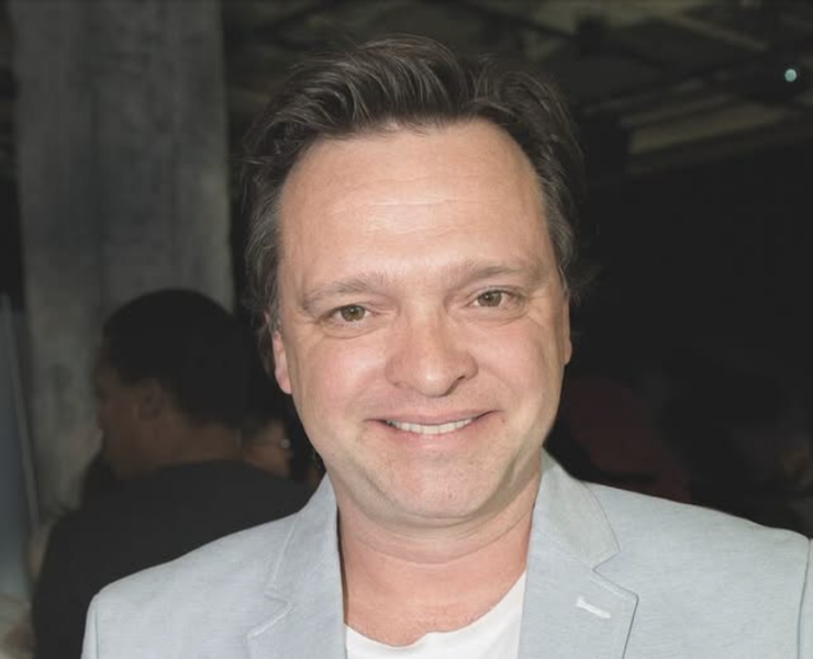 Capture decran le 2025 03 04 a 20.46.16 e1741139225226 Serge Postigo est en couple avec une actrice bien connue