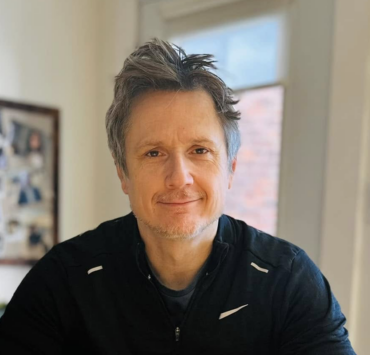 Simon Olivier Fecteau blessé par une chronique d’Hugo Dumas 3 Simon Olivier Fecteau blessé par une chronique d’Hugo Dumas Capture decran le 2025 03 18 a 15.56.53 e1742327930426 Simon Olivier Fecteau blessé par une chronique d’Hugo Dumas