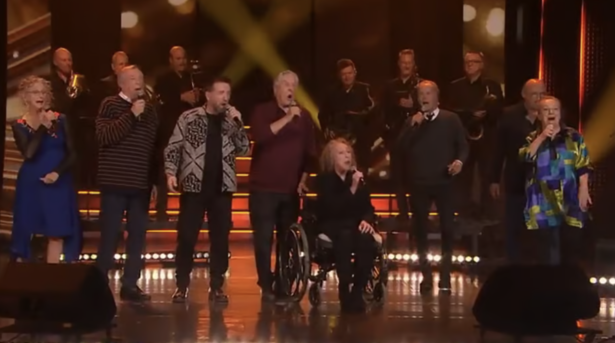 Marie Tifo se présente en fauteuil roulant à l’émission de En direct de l’univers 2 Marie Tifo se présente en fauteuil roulant à l’émission de En direct de l’univers Capture decran le 2025 03 24 a 08.39.56 Marie Tifo se présente en fauteuil roulant à l’émission de En direct de l’univers