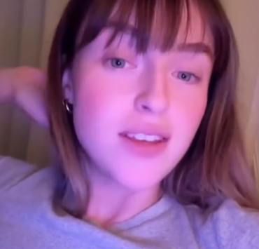 Alicia Moffet révèle enfin pourquoi elle a effacé toutes ses photos sur Instagram 3 Alicia Moffet révèle enfin pourquoi elle a effacé toutes ses photos sur Instagram Capture decran 2025 04 01 152729 Alicia Moffet révèle enfin pourquoi elle a effacé toutes ses photos sur Instagram