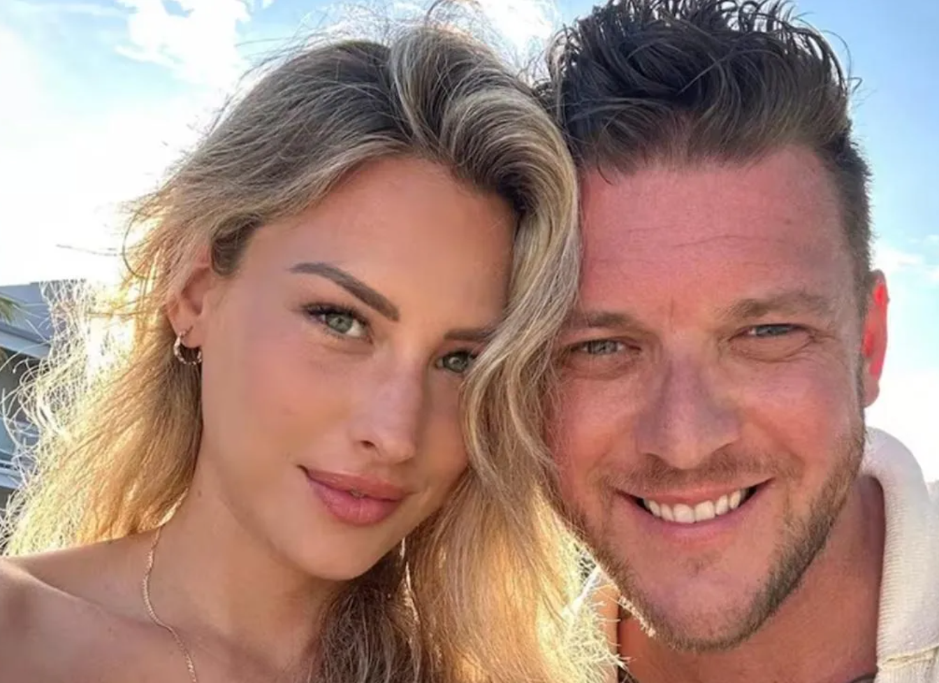 La blonde de Mathieu Baron annonce qu’elle est enceinte de son 2e enfant 1 La blonde de Mathieu Baron annonce qu’elle est enceinte de son 2e enfant Capture decran 2025 04 01 153526 La blonde de Mathieu Baron annonce qu’elle est enceinte de son 2e enfant