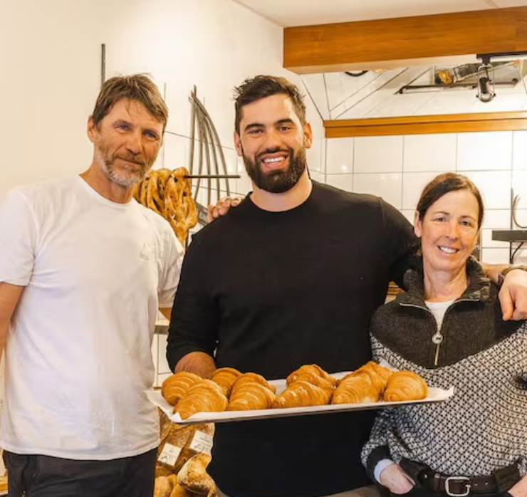 Capture decran 2025 04 01 165111 Laurent Duvernay-Tardif partage des images bouleversantes des ravages de l&rsquo;incendie dans sa boulangerie