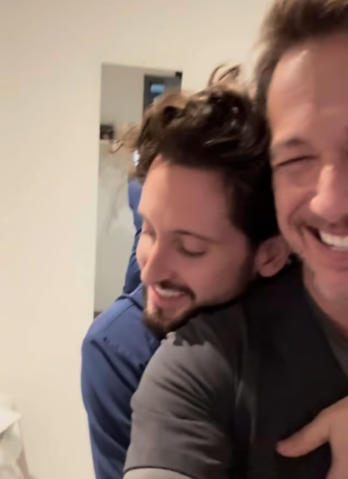 Dernier tournage de STAT : Stéphane Rousseau concocte une farce à Lou-Pascal Tremblay 2 Dernier tournage de STAT : Stéphane Rousseau concocte une farce à Lou-Pascal Tremblay Capture decran 2025 04 02 084100 1 Dernier tournage de STAT : Stéphane Rousseau concocte une farce à Lou-Pascal Tremblay