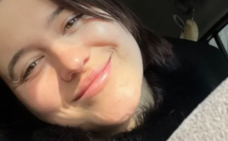 « Je n’ai pas de botox… et ce n’est pas de vos affaires » : Catherine Brunet répond fermement à une rumeur tenace à son sujet 1 « Je n’ai pas de botox… et ce n’est pas de vos affaires » : Catherine Brunet répond fermement à une rumeur tenace à son sujet Capture decran 2025 04 02 130511 « Je n’ai pas de botox… et ce n’est pas de vos affaires » : Catherine Brunet répond fermement à une rumeur tenace à son sujet