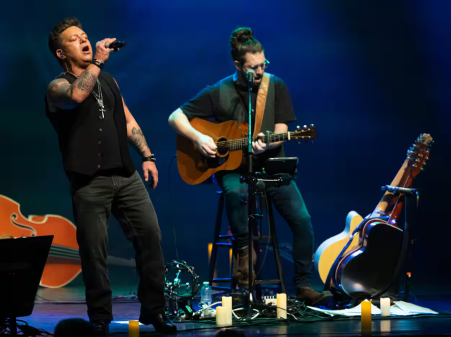 Éric Lapointe confie «avoir touché le fond du baril» 2 Éric Lapointe confie «avoir touché le fond du baril» Capture decran 2025 04 02 211555 Éric Lapointe confie «avoir touché le fond du baril»