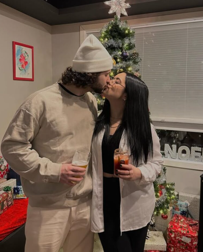 Capture decran 2025 04 06 193318 Admirez 10 photos de Katrine Sansregret de Star Académie avec son amoureux Justin Roy