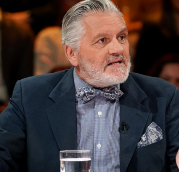 Richard Martineau furieux face au prix du sandwich aux œufs au Salon du livre de Québec 2 Richard Martineau furieux face au prix du sandwich aux œufs au Salon du livre de Québec Capture decran 2025 04 13 145411 Richard Martineau furieux face au prix du sandwich aux œufs au Salon du livre de Québec