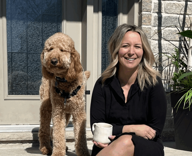 Capture decran 2025 04 18 084243 Julie Houle de La Poule aux oeufs d'or est fiancée et voici qui partage sa vie