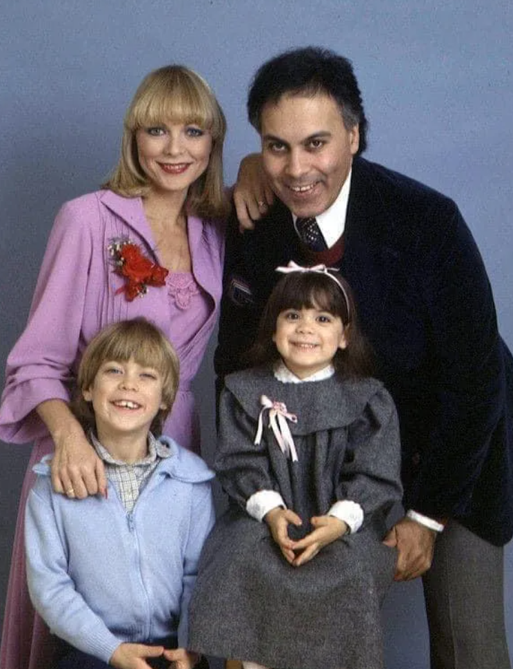 Capture decran 2025 04 19 160355 Une rare photo dévoile Anne Renée, ex-femme de René Angélil, aujourd’hui