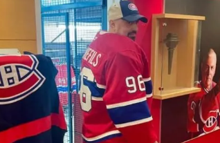 Le gardien d'urgence au Centre Bell : la police de Montréal révèle son identité 1 Le gardien d'urgence au Centre Bell : la police de Montréal révèle son identité Capture decran 2025 04 27 091712 Le gardien d'urgence au Centre Bell : la police de Montréal révèle son identité