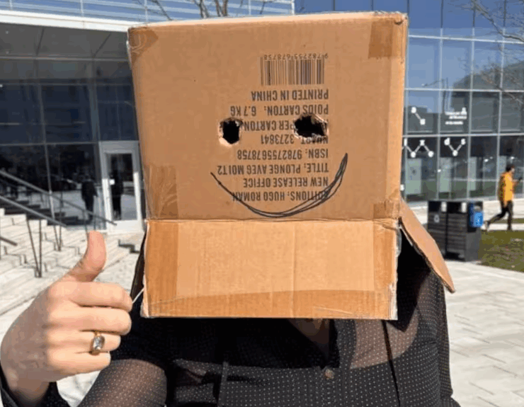 Capture decran 2025 04 30 113316 Sophie Durocher a voté avec une boîte sur la tête et l'expérience a mal tourné