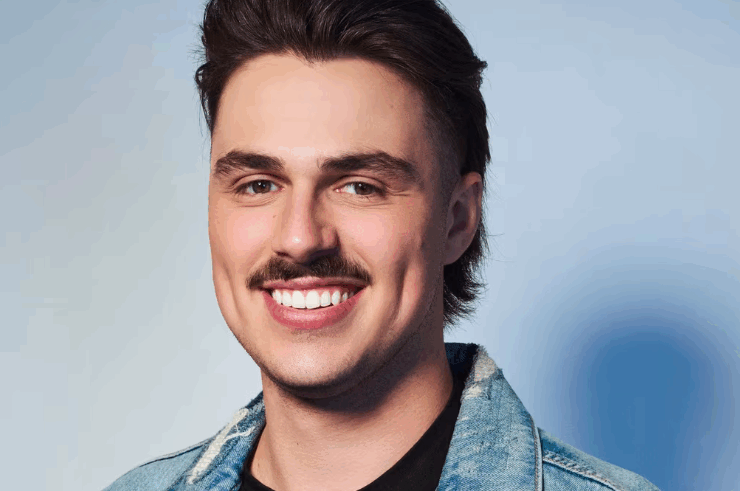 Capture decran 2025 04 30 202914 Joël de Star Académie craque pour une star québécoise… et vous la connaissez très bien!