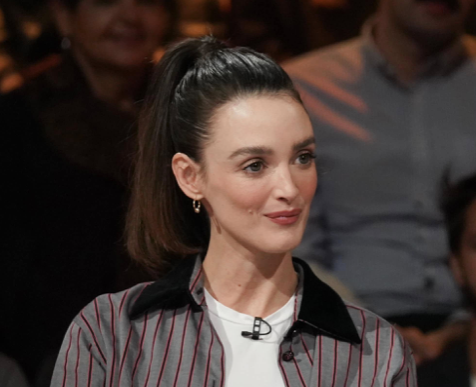 Charlotte Le Bon est en couple avec une star de la télé québécoise 1 Charlotte Le Bon est en couple avec une star de la télé québécoise Capture decran le 2025 04 03 a 09.00.58 e1743685294803 Charlotte Le Bon est en couple avec une star de la télé québécoise