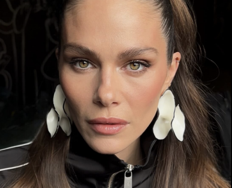 Capture decran le 2025 04 03 a 17.11.44 e1743714777610 Maripier Morin dévoile un tout nouveau look et fait tourner les têtes !