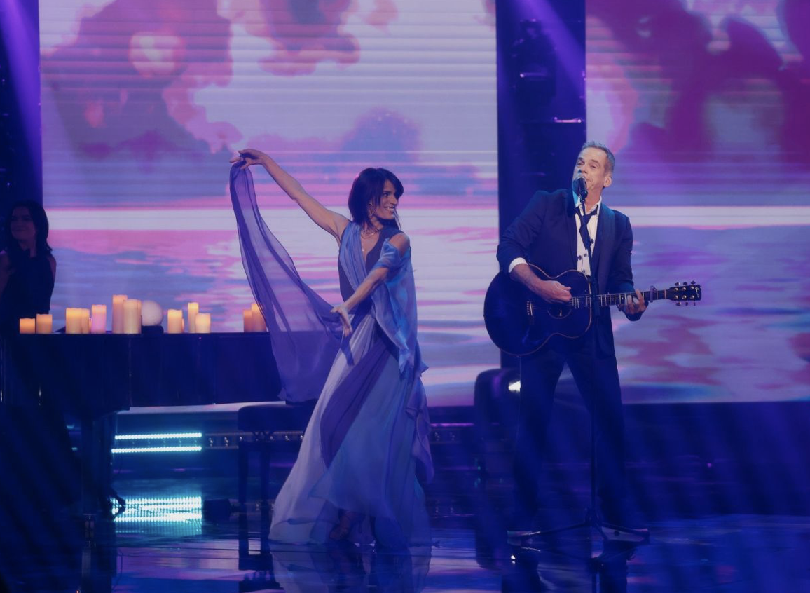 Surprise à Star Académie : l’ex de Stéphane Rousseau dans un numéro enflammé 2 Surprise à Star Académie : l’ex de Stéphane Rousseau dans un numéro enflammé Capture decran le 2025 04 07 a 17.04.22 Surprise à Star Académie : l’ex de Stéphane Rousseau dans un numéro enflammé