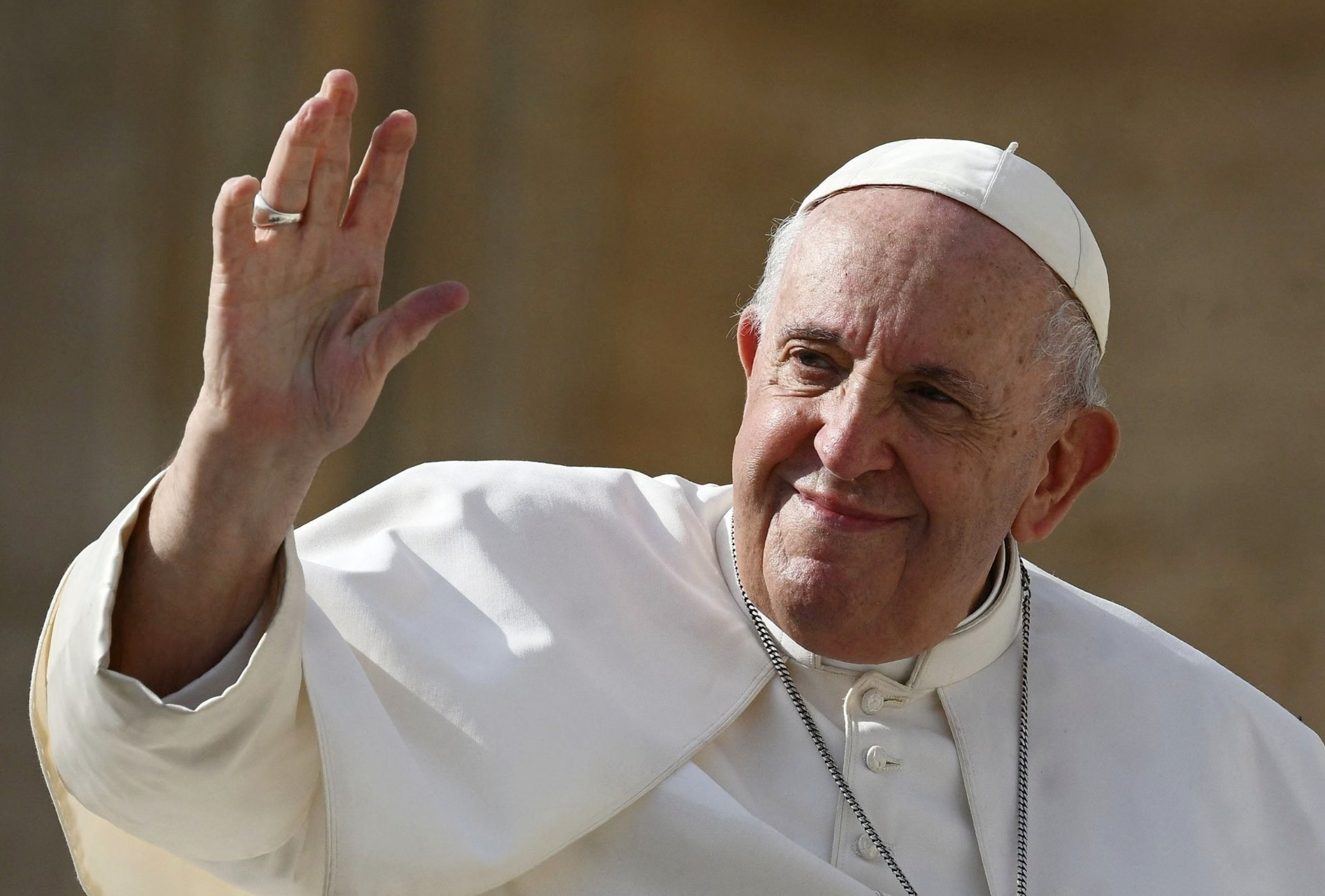 Un Détail Troublant sur le Visage du Pape François : Signification et Révélations 3 Un Détail Troublant sur le Visage du Pape François : Signification et Révélations Capture decran le 2025 04 26 a 09.59.26 Un Détail Troublant sur le Visage du Pape François : Signification et Révélations
