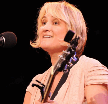 Tragédie : la chanteuse originale de « I Kissed a Girl » meurt dans un incendie bouleversant 3 Tragédie : la chanteuse originale de « I Kissed a Girl » meurt dans un incendie bouleversant Capture decran 2025 05 02 100015 Tragédie : la chanteuse originale de « I Kissed a Girl » meurt dans un incendie bouleversant