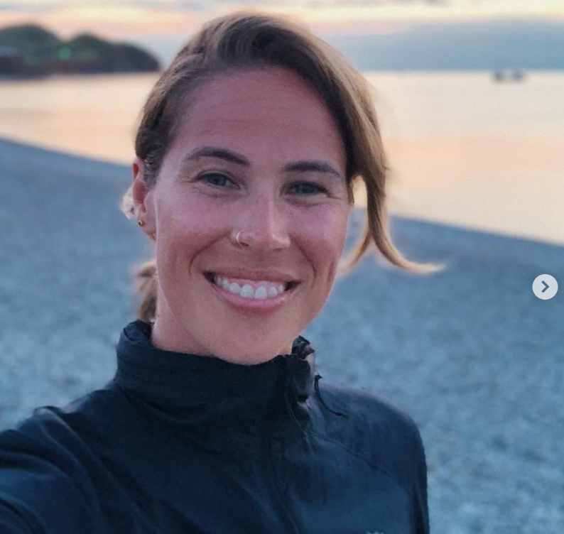 Capture decran 2025 05 08 102626 Voici 10 photos de l’ex-amoureuse de Maripier Morin et elle rayonne