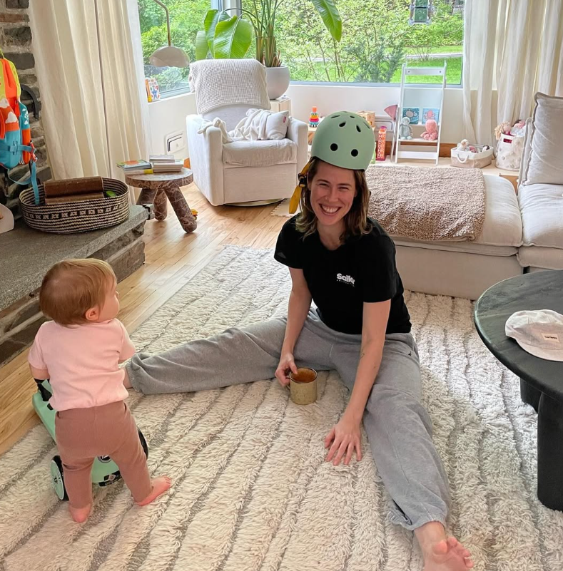 Capture decran 2025 05 08 102633 Voici 10 photos de l’ex-amoureuse de Maripier Morin et elle rayonne