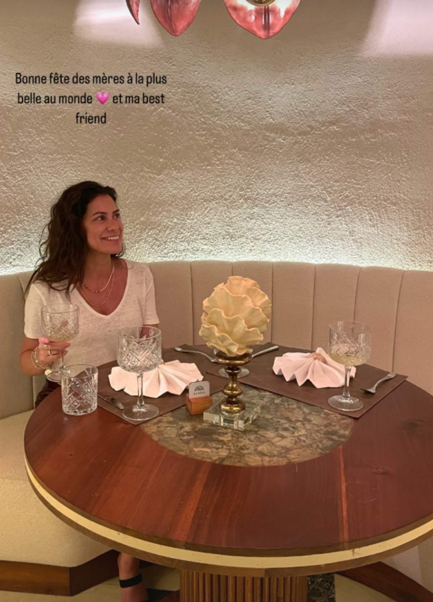 Stella Dupré partage une rare photo de sa mère Anne-Marie Angélil en 2025 et elle rayonne toujours 4 Stella Dupré partage une rare photo de sa mère Anne-Marie Angélil en 2025 et elle rayonne toujours Capture decran 2025 05 12 082932 Stella Dupré partage une rare photo de sa mère Anne-Marie Angélil en 2025 et elle rayonne toujours