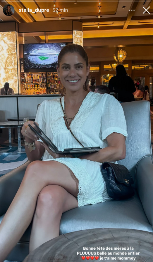 Stella Dupré partage une rare photo de sa mère Anne-Marie Angélil en 2025 et elle rayonne toujours 3 Stella Dupré partage une rare photo de sa mère Anne-Marie Angélil en 2025 et elle rayonne toujours Capture decran 2025 05 12 082958 Stella Dupré partage une rare photo de sa mère Anne-Marie Angélil en 2025 et elle rayonne toujours