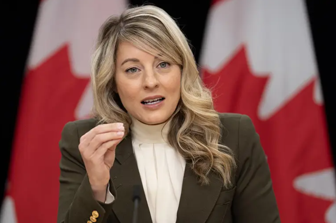 On découvre qui va remplacer à Mélanie Joly au ministère des Affaires étrangères 1 On découvre qui va remplacer à Mélanie Joly au ministère des Affaires étrangères Capture decran 2025 05 13 131342 On découvre qui va remplacer à Mélanie Joly au ministère des Affaires étrangères