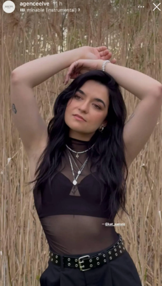 Katrine Sansregret attire l’attention avec une nouvelle séance photo dans un haut transparent 2 Katrine Sansregret attire l’attention avec une nouvelle séance photo dans un haut transparent Capture decran 2025 05 14 162519 Katrine Sansregret attire l’attention avec une nouvelle séance photo dans un haut transparent