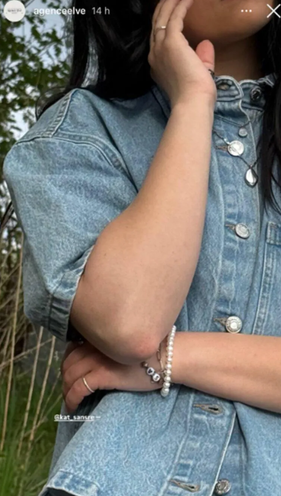 Katrine Sansregret attire l’attention avec une nouvelle séance photo dans un haut transparent 4 Katrine Sansregret attire l’attention avec une nouvelle séance photo dans un haut transparent Capture decran 2025 05 14 162541 Katrine Sansregret attire l’attention avec une nouvelle séance photo dans un haut transparent