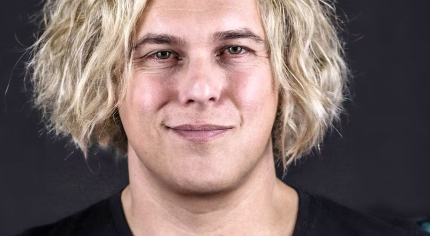 Alex Perron révèle qu’un voleur est probablement tombé sur un accessoire vraiment absurde 1 Alex Perron révèle qu’un voleur est probablement tombé sur un accessoire vraiment absurde Capture decran 2025 05 19 085625 Alex Perron révèle qu’un voleur est probablement tombé sur un accessoire vraiment absurde
