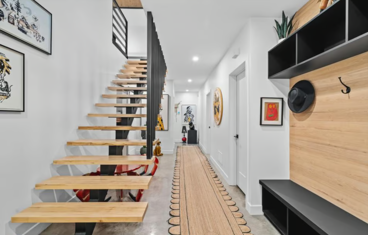 Capture decran 2025 05 20 083113 La somptueuse résidence de Stéphane Rousseau à Saint-Sauveur est à vendre