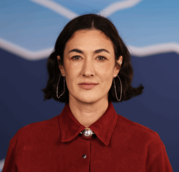 Karine Gonthier-Hyndman rayonne avec son nouvel amoureux sur le tapis rouge 3 Karine Gonthier-Hyndman rayonne avec son nouvel amoureux sur le tapis rouge Capture decran 2025 05 23 091948 Karine Gonthier-Hyndman rayonne avec son nouvel amoureux sur le tapis rouge