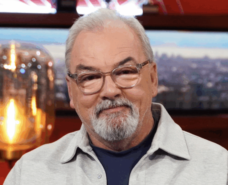 Capture decran le 2025 05 21 a 08.12.33 e1747829827192 Le fils de Gildor Roy s'affiche en couple et fait réagir les internautes !