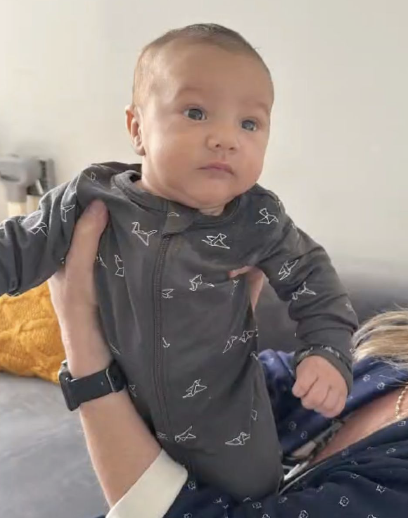 Mélissa Bédard partage un moment attendrissant entre son fils et ses grands-parents 2 Mélissa Bédard partage un moment attendrissant entre son fils et ses grands-parents Capture decran le 2025 05 23 a 07.21.38 Mélissa Bédard partage un moment attendrissant entre son fils et ses grands-parents