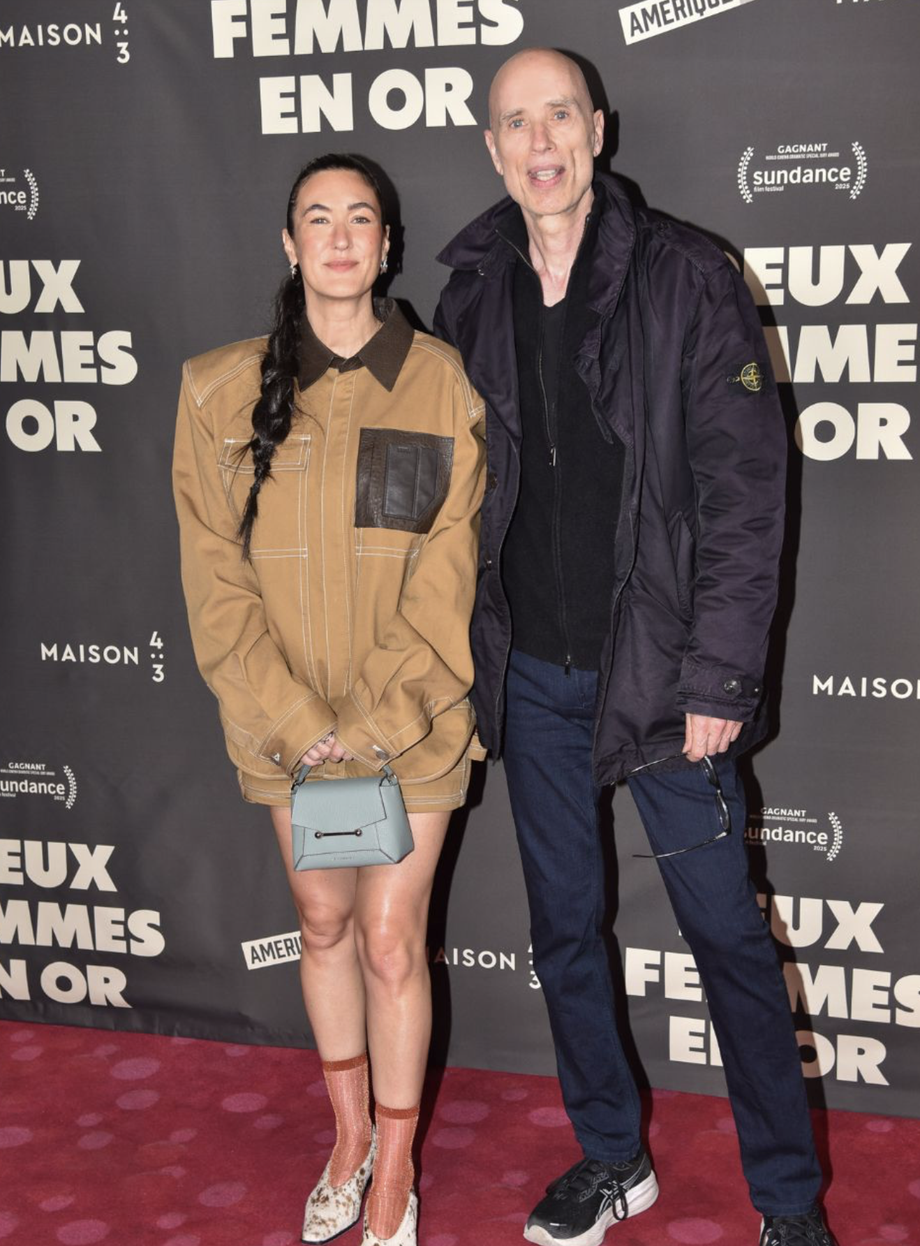Karine Gonthier-Hyndman brille sur le tapis rouge aux côtés de son célèbre oncle 2 Karine Gonthier-Hyndman brille sur le tapis rouge aux côtés de son célèbre oncle Capture decran le 2025 05 26 a 16.55.39 Karine Gonthier-Hyndman brille sur le tapis rouge aux côtés de son célèbre oncle