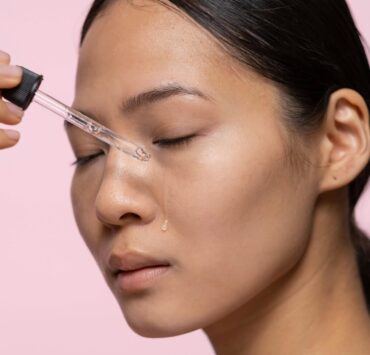 pexels ron lach 8140910 scaled e1748553161555 Cette huile végétale efface les rides mieux qu’une crème à 100 $ !