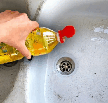 Voici l’astuce simple (et naturelle) pour éliminer les mauvaises odeurs de l’évier avant de partir en vacances ! 3 Voici l’astuce simple (et naturelle) pour éliminer les mauvaises odeurs de l’évier avant de partir en vacances ! Capture decran 2025 06 06 002811 Voici l’astuce simple (et naturelle) pour éliminer les mauvaises odeurs de l’évier avant de partir en vacances !