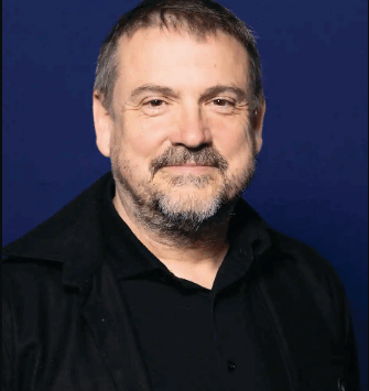 Capture decran 2025 06 08 212227 Claude Legault lève le voile sur sa vie amoureuse après 10 ans de discrétion