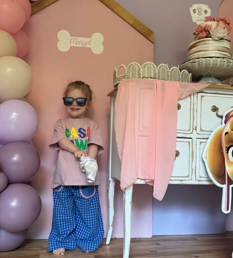 Maripier Morin dévoile la magnifique nouvelle chambre de sa fille Margot pour ses 3 ans 7 Maripier Morin dévoile la magnifique nouvelle chambre de sa fille Margot pour ses 3 ans Capture decran 2025 06 09 214438 Maripier Morin dévoile la magnifique nouvelle chambre de sa fille Margot pour ses 3 ans