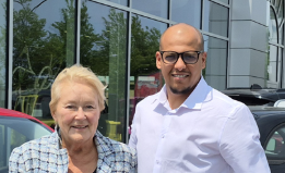 Pauline Marois s'offre une nouvelle voiture et son choix fait jaser les internautes 1 Pauline Marois s'offre une nouvelle voiture et son choix fait jaser les internautes Capture decran 2025 06 11 081129 Pauline Marois s'offre une nouvelle voiture et son choix fait jaser les internautes