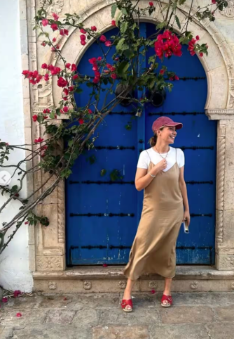 Magalie Lépine-Blondeau enflamme l’été avec une robe qui donne l’illusion de la nudité 3 Magalie Lépine-Blondeau enflamme l’été avec une robe qui donne l’illusion de la nudité Capture decran 2025 06 17 000814 Magalie Lépine-Blondeau enflamme l’été avec une robe qui donne l’illusion de la nudité