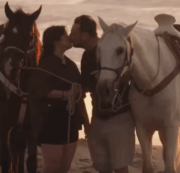 Capture decran 2025 06 17 012110 Si on s’aimait Célébrités : un baiser inattendu déclenche une tempête sur les réseaux