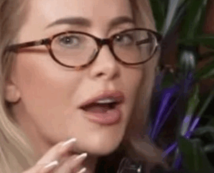 Capture decran 2025 06 18 045905 Trop de chirurgies? Des influenceuses méconnaissables à la douane