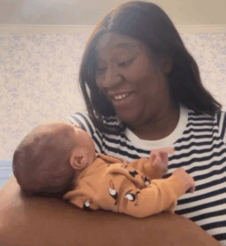 Capture decran 2025 06 22 101252 Un pur moment de tendresse : le fils de Mélissa Bédard fond dans les bras de ses grands-parents